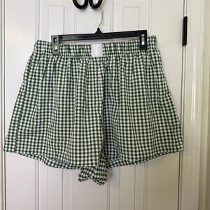 Green gingham boxer shorts